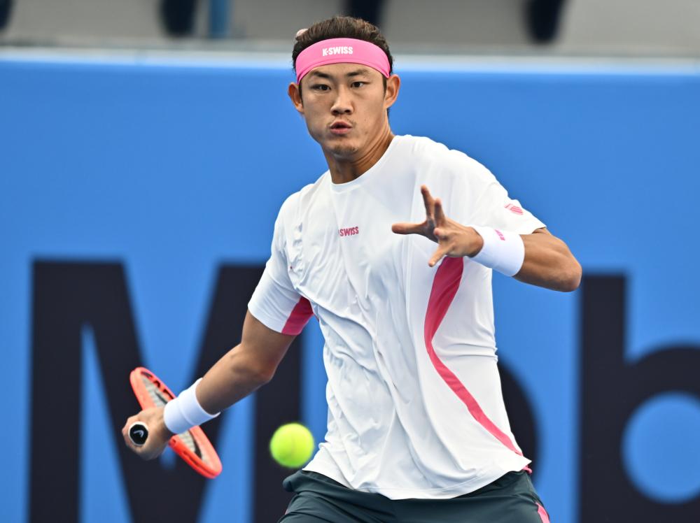 一共4亿！足协3年前已归还广州队1亿调节费，剩下的3亿不会再还了.