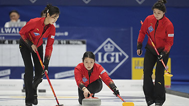 然是太阳队 然是太阳队